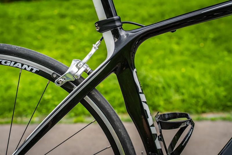 Giant Defy Carbon