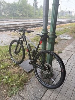 GIANT HLINÍKOVÝ XC HARDTAIL XTC SLR 29 2