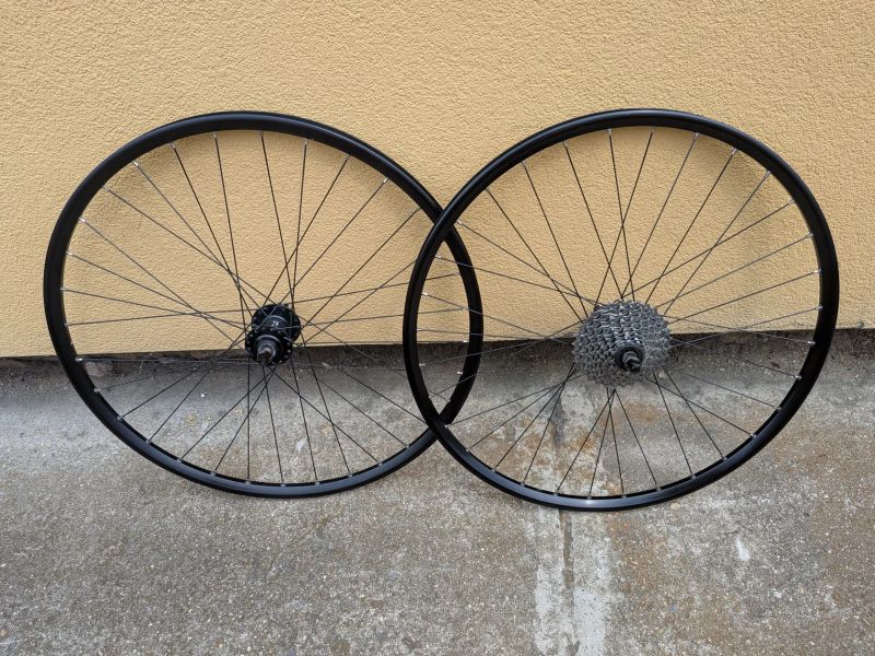zapletená kola 26" DT Swiss XPW 1800