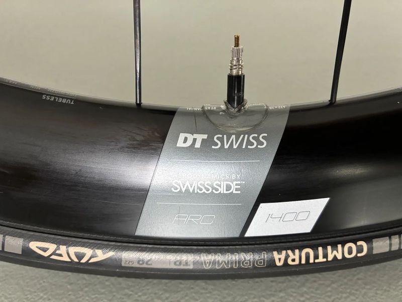 Zapletená kola DT SWISS ARC 1400, 50 