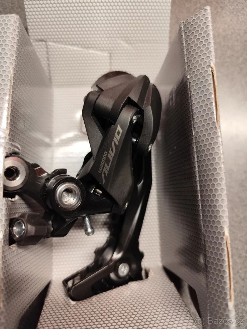 Shimano Alivio M3100