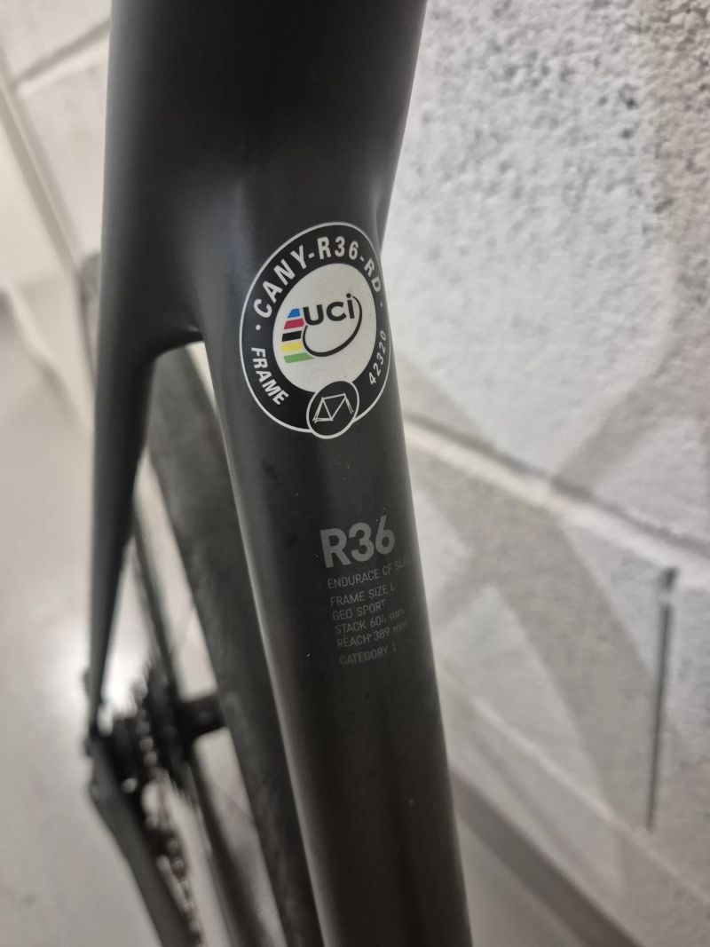 Canyon Endurace CF SLX 9.0 size velikost L 4iiii