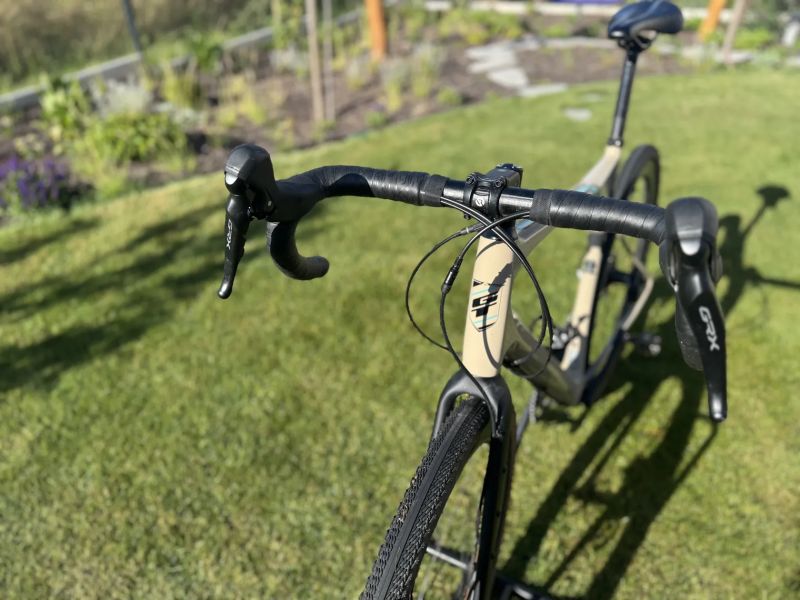 GT GRADE CARBON EXPERT vel. 58 & ZIPP 303s