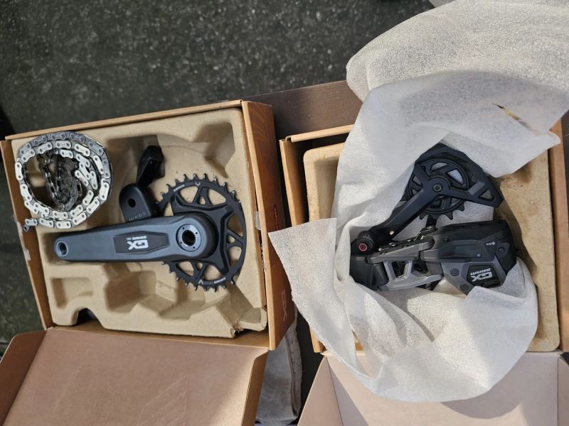 Prodám kliky SRAM GX TR s převodníkem 32z 