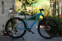 Horské kolo 29" MTB SCUD, vzduchová vidlice RockShox, Shimano 1x11