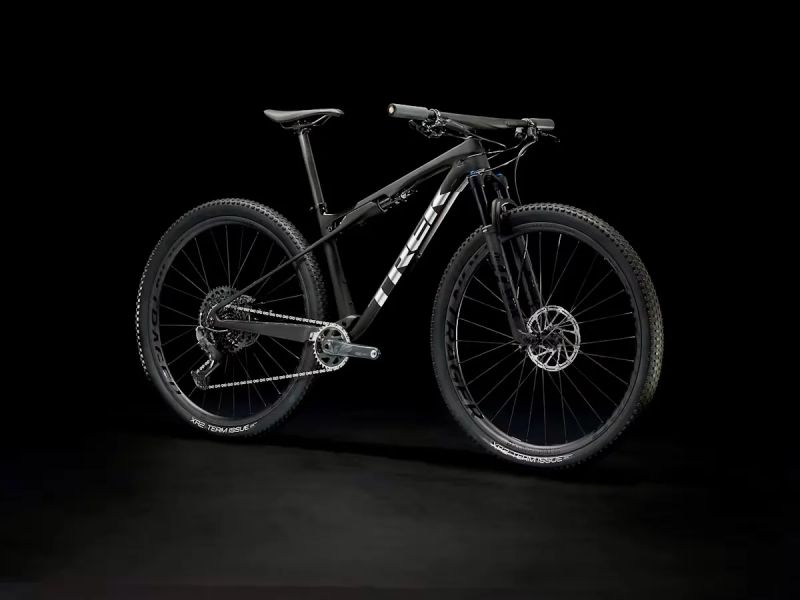 Trek SUPERCALIBER 9.8 XT black matt celokarbon, celopero vel. XL