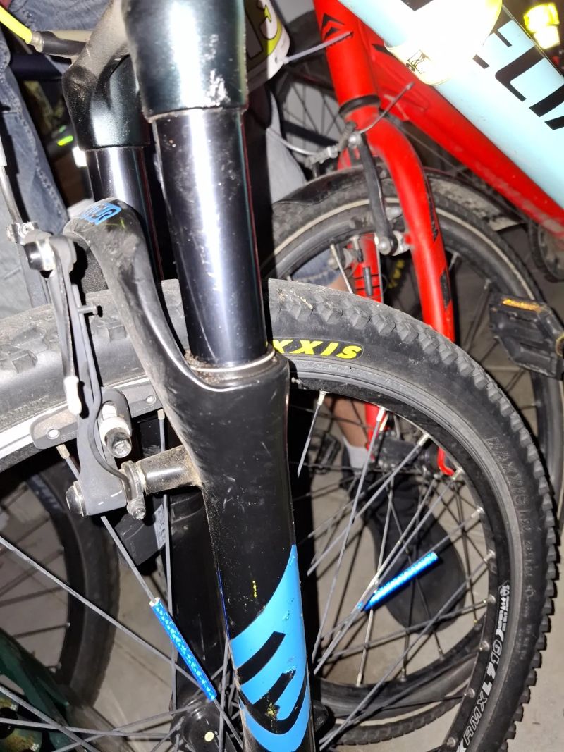 servis vidlice suntour