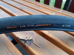 Continental Ultra Sport 3 E-25 silniční plášť kevlar černá - 23mm
