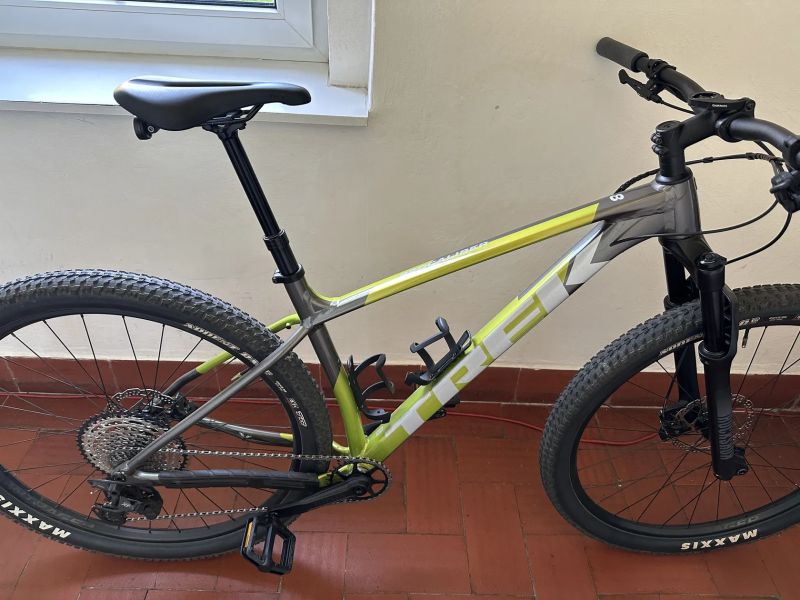 Trek Procaliber 8 - Power Surge/Mercury