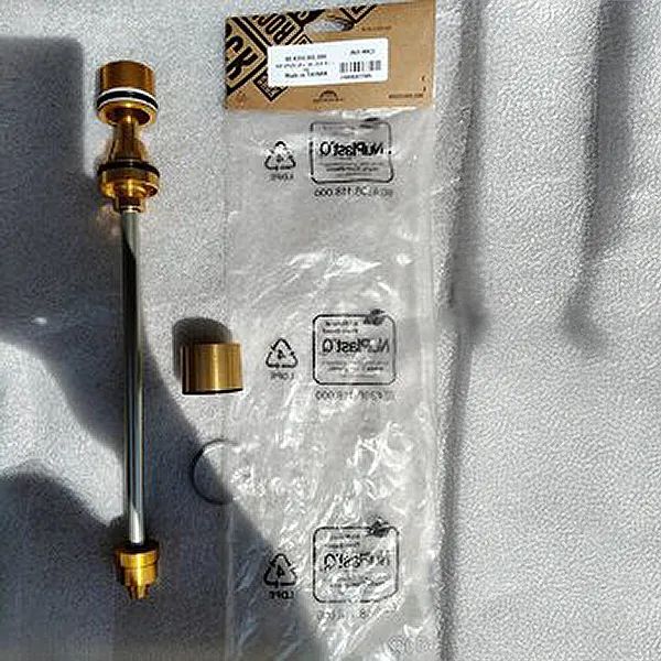 Air Spring Upgrade Kit - DebonAir+ w/ Butter Cup - ZEB A1+ 190mm