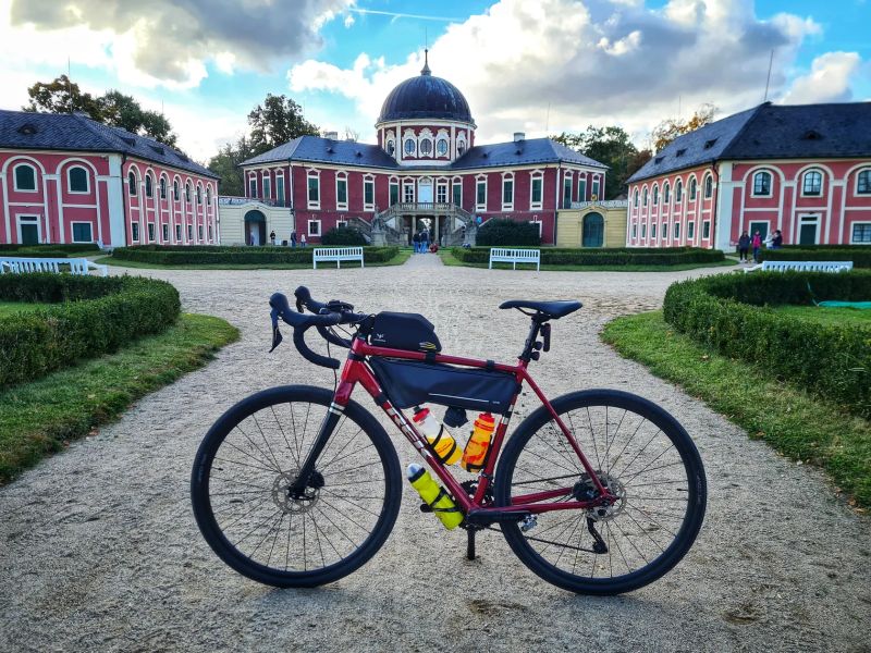 Gravel bike Trek Checkpoint ALR 4