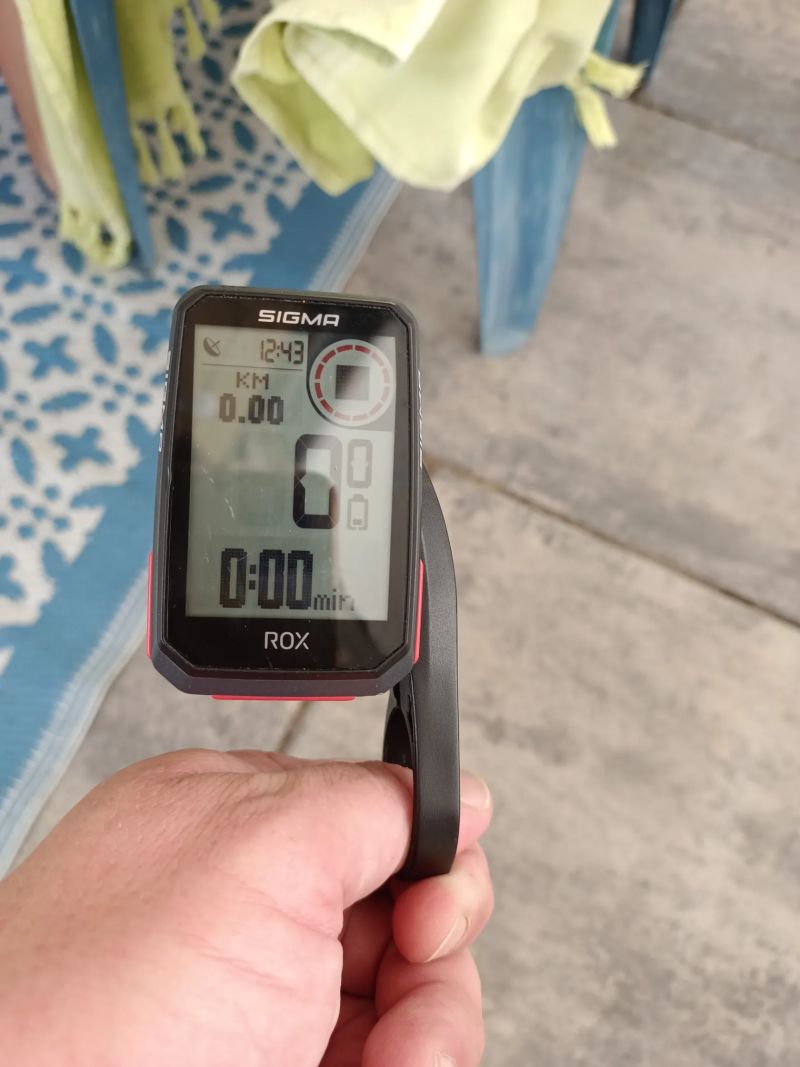 Tachometr Sigma rox 4.0 plus držák 