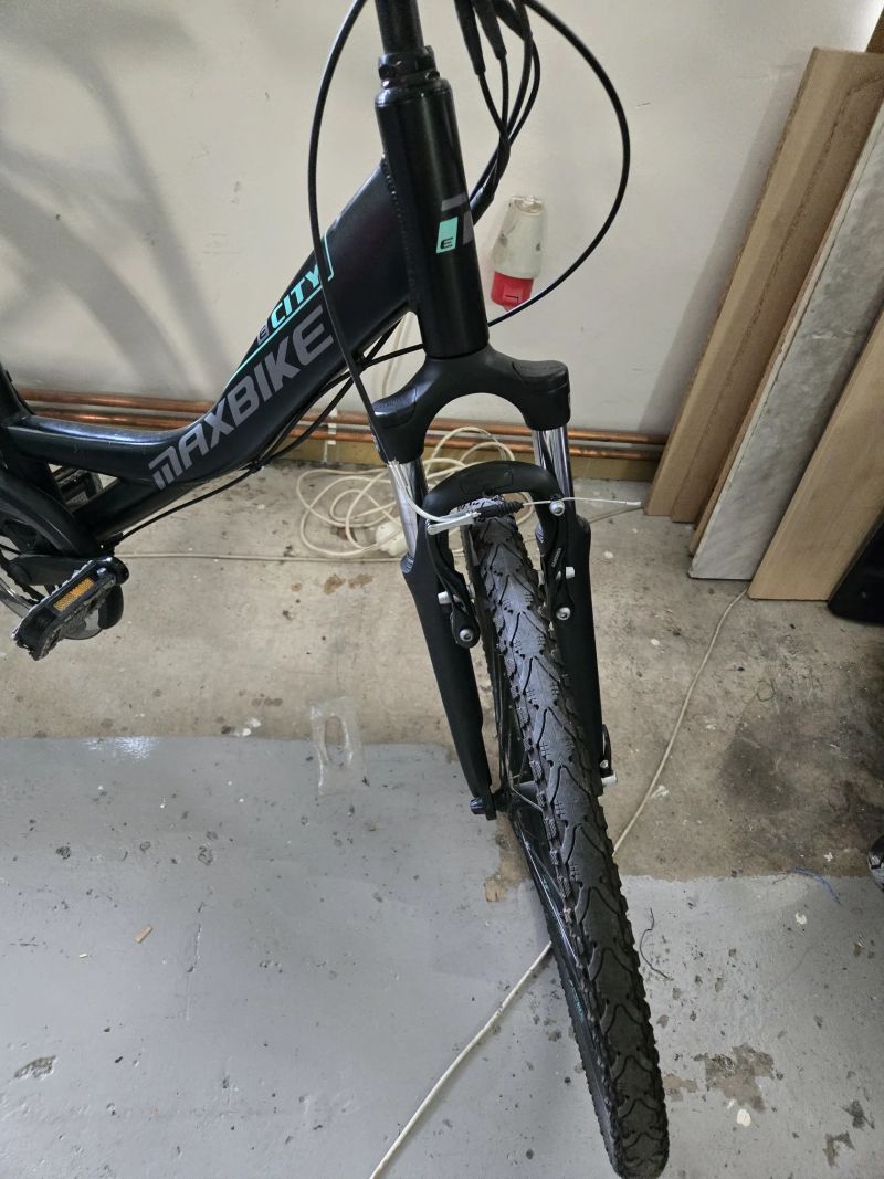 Elektro kolo Maxbike E-City 26 18"