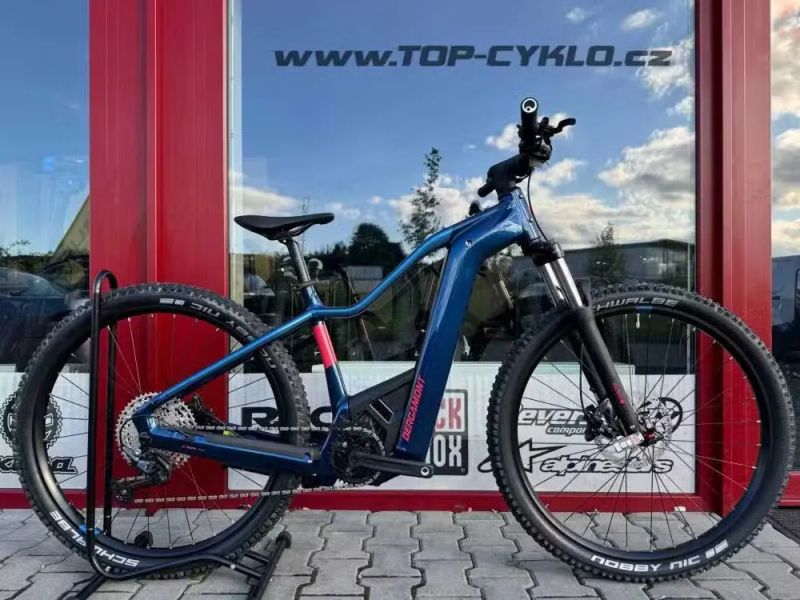 🔥🔥 SLEVA 34.000Kč -38% 🔥🔥 Bergamont E-Revox Sport FMN - Bosch smart - M