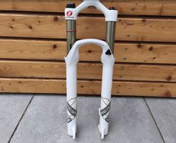 RockShox Reba RL Dual Air 100mm 26" rovný krk RÚ