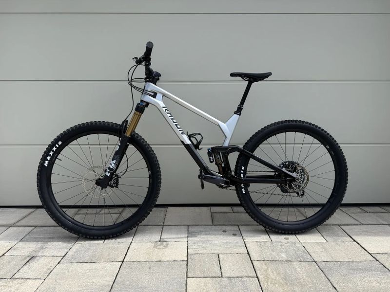 Radon Slide Trail 10.0 150mm Fox 36 Factory Kashima