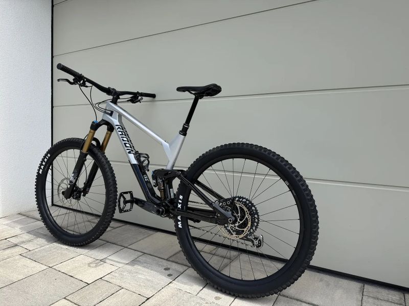 Radon Slide Trail 10.0 150mm Fox 36 Factory Kashima