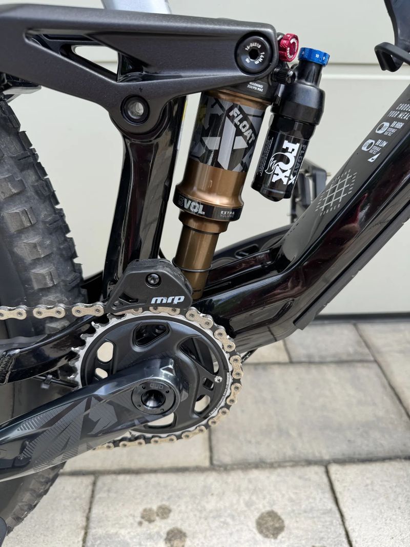 Radon Slide Trail 10.0 150mm Fox 36 Factory Kashima
