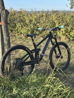 Trek slash 8 2020 M/L