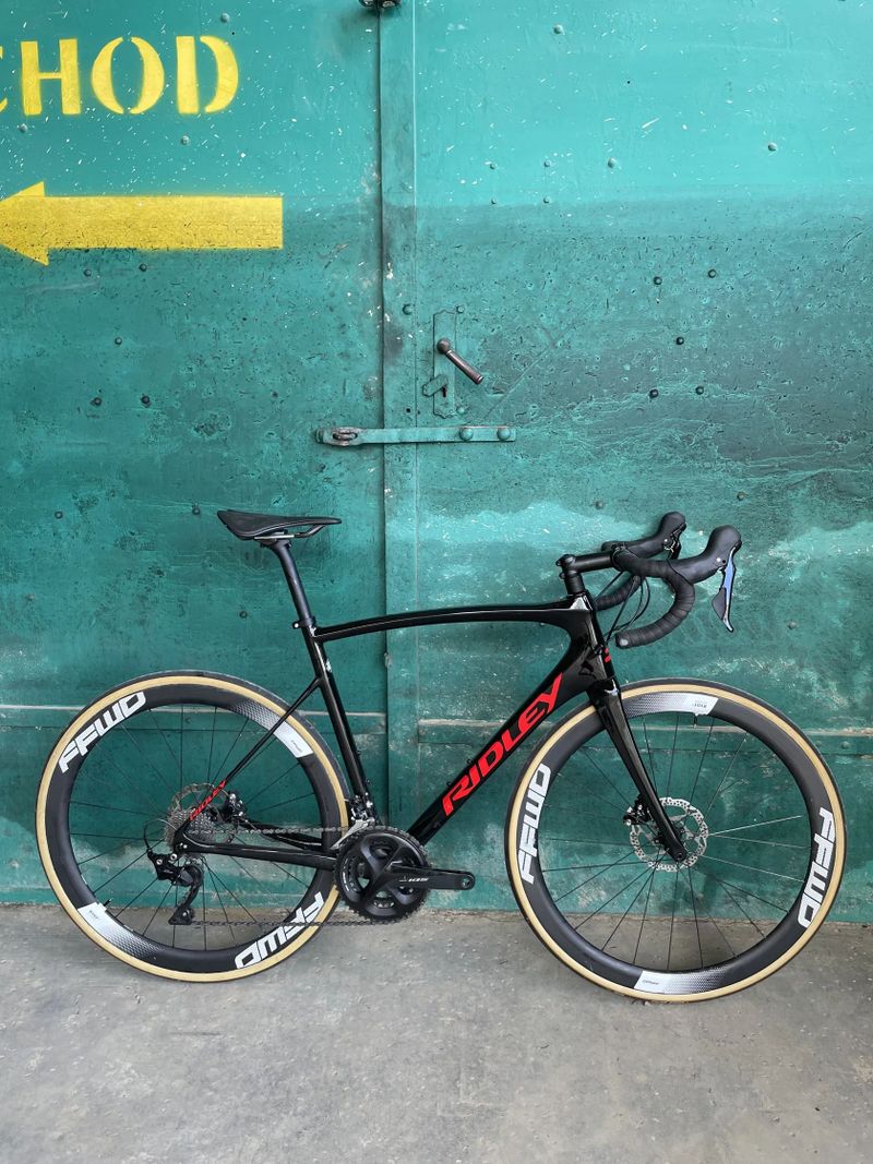 Ridley Fenix SL, FFWD Ryot 44 DT240