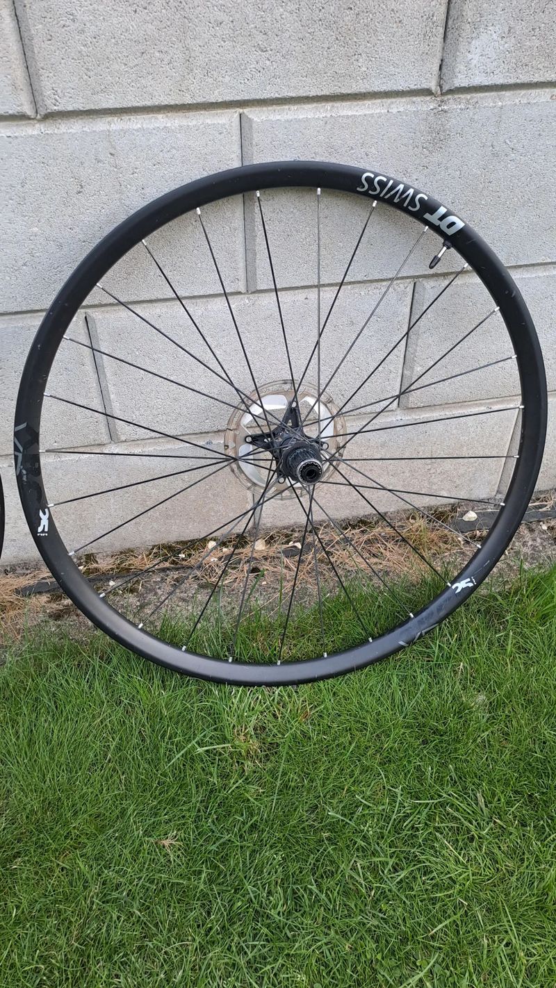 Výplety DT Swiss XRC 1200 (karbonové ráfky)