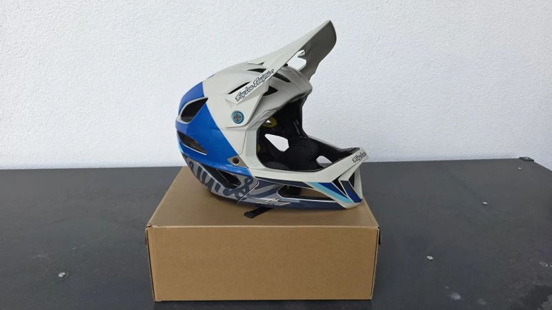 Troylee D4 Velikost xs-s , Troylee stage xs-s, troylee se4 xs