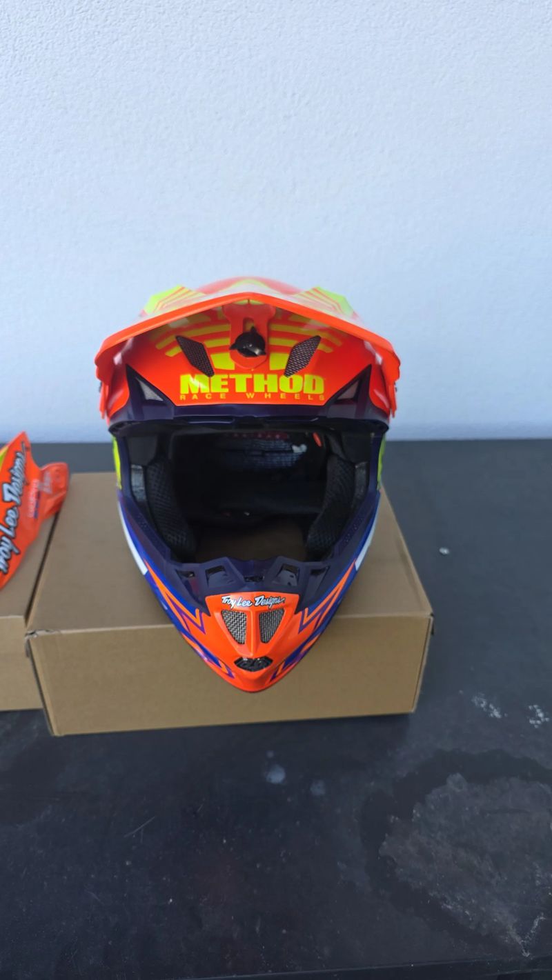 Troylee D4 Velikost xs-s , Troylee stage xs-s, troylee se4 xs