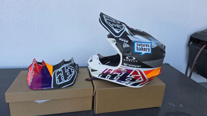 Troylee D4 Velikost xs-s , Troylee stage xs-s, troylee se4 xs