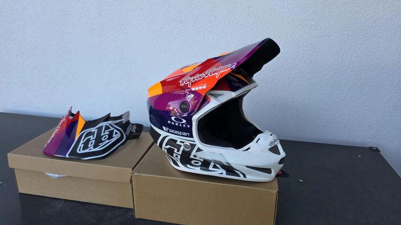 Troylee D4 Velikost xs-s , Troylee stage xs-s, troylee se4 xs