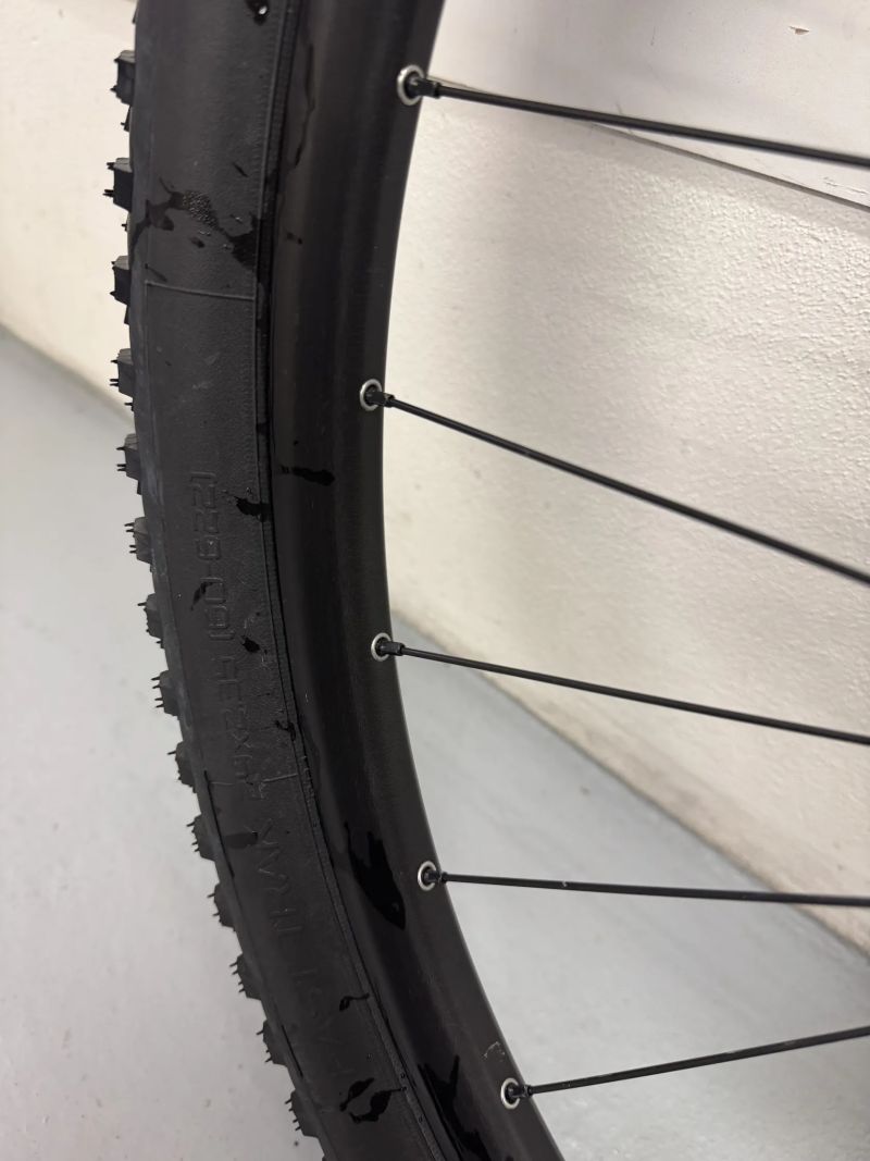 Zadní kolo specialized