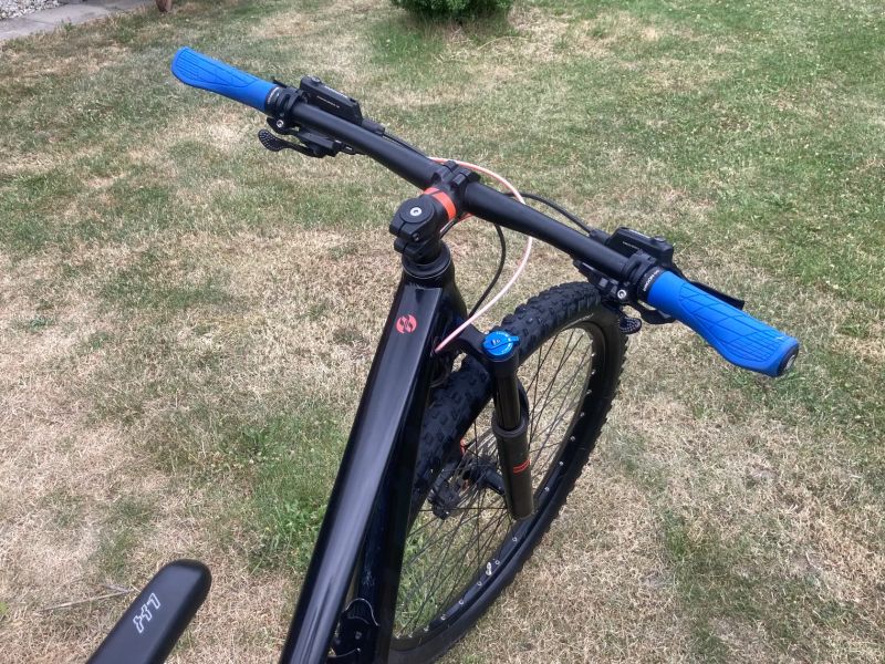 Trailové celoodpružené kolo Ghost Kato FS 5 – Fox, XT 2x11