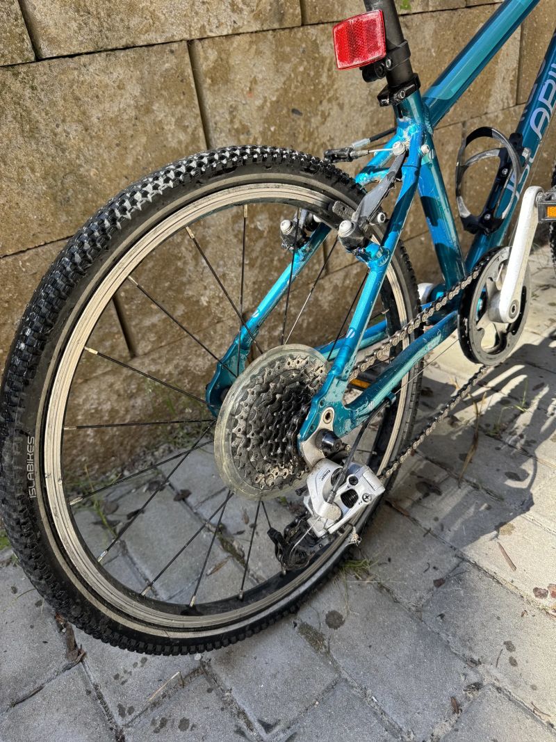 Lehké dětské kolo Islabikes Beinn 20