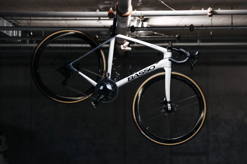 BASSO DIAMANTE DISC / Campagnolo Chorus / Bora WTO