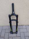 Predám juniorský závodný celokarbónový bicykel Scott Scale 700 Pro.