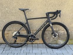 Scott Addict RC 15 (2024) – vel. M 54, Ultegra Di2 - skvělý stav