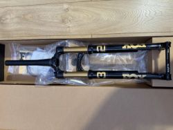 FOX 32 SC Factory 2025 29" Remote, 100 mm