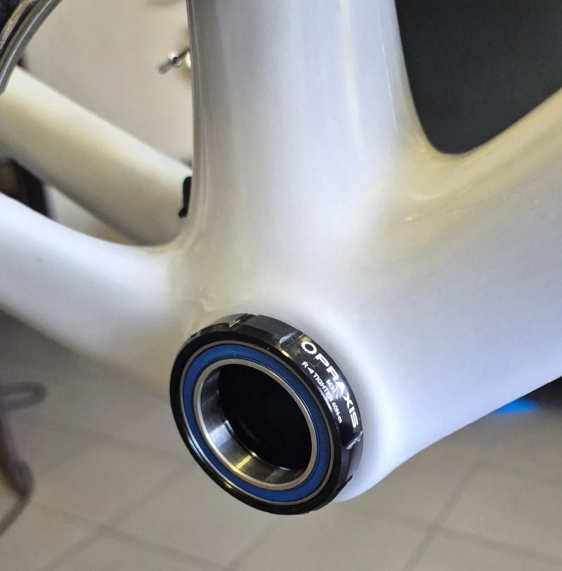 Silniční kolo Specialized Roubaix Sport - TOP stav! (Shimano 105, DT Swiss R470db)