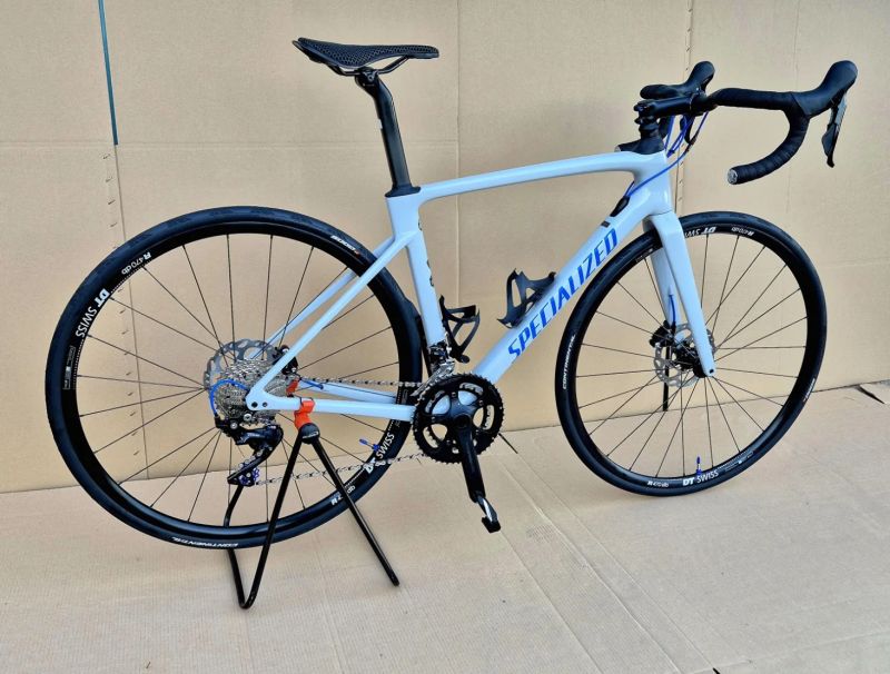 Silniční kolo Specialized Roubaix Sport - TOP stav! (Shimano 105, DT Swiss R470db)