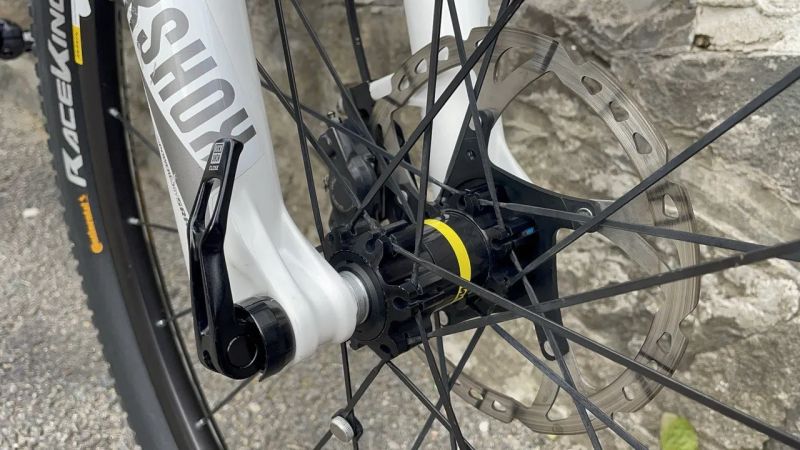 Karbonové celoodpružené horské kolo KTM 29