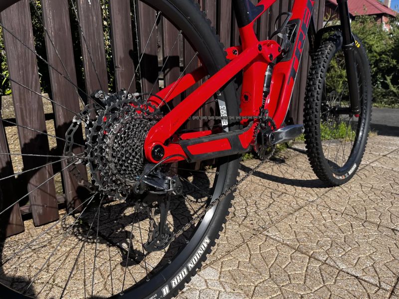 Trek Slash 7