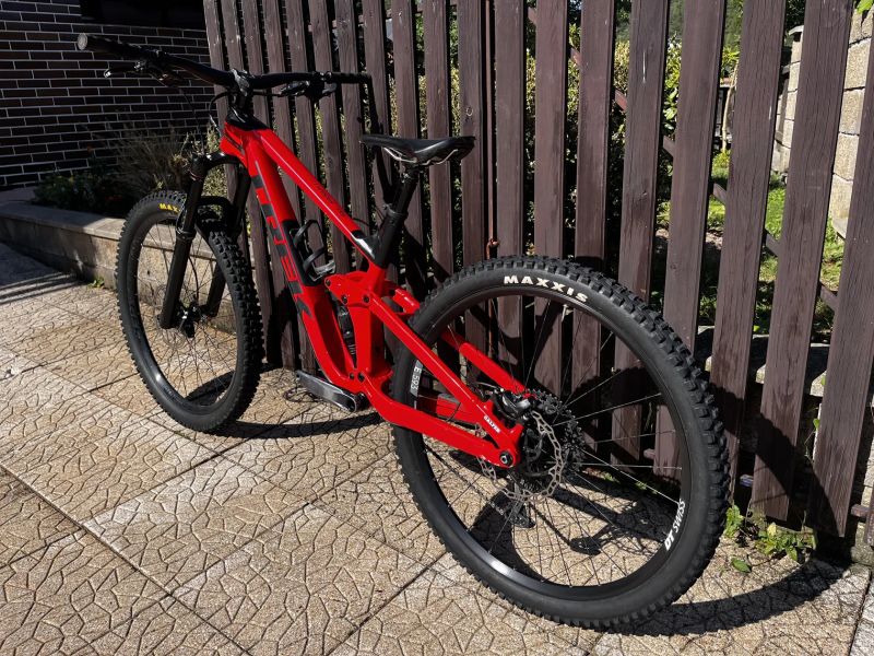 Trek Slash 7