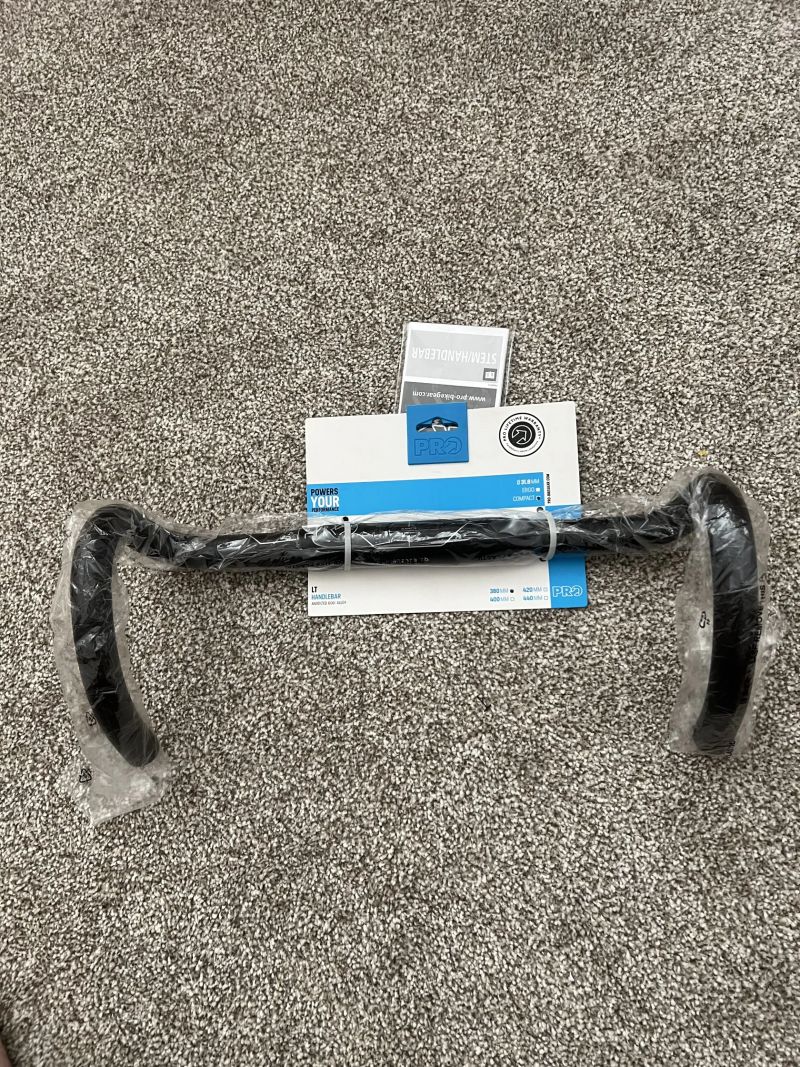 PRODÁM silniční řidítka PRO LT COMPACT 38cm