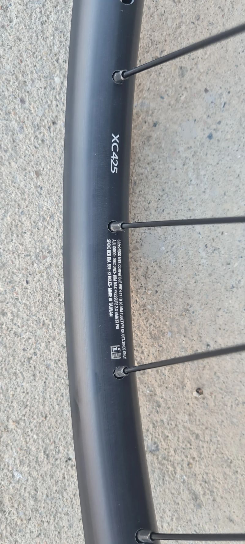 ZAPLETENÁ KOLA 29"