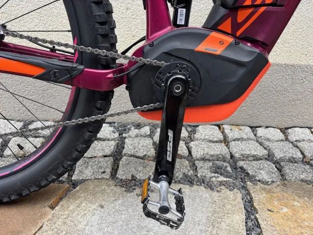 Elektrokolo SCOTT E-Contessa Scale 730, Bosch CX Performance, 27,5+