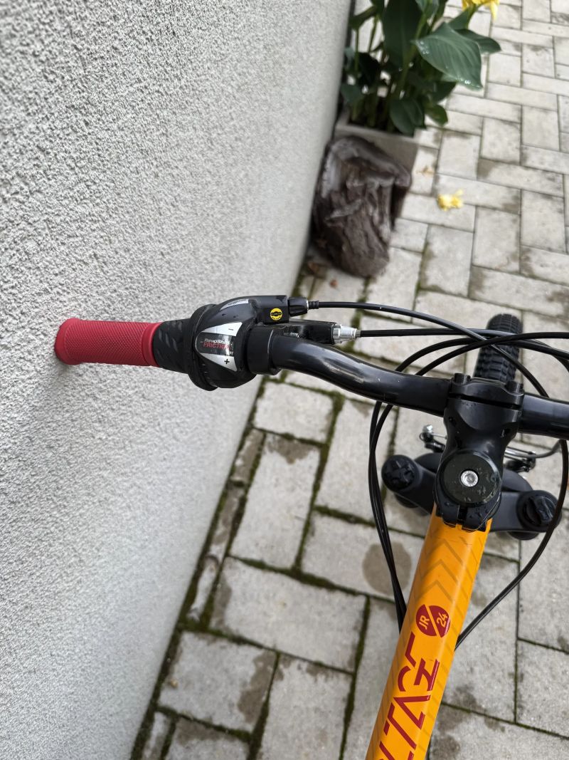Scott Voltage JR 24 – dětské horské kolo, výborný stav