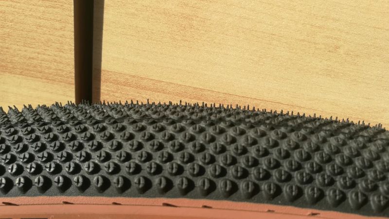 2xPlášť Schwalbe G-One Allround 35-622, 28x1,35 kevlar