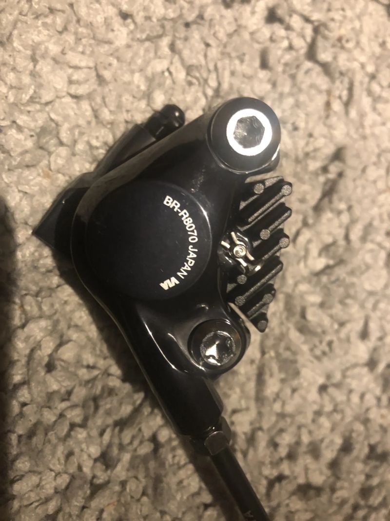 Řadicí a brzdové páky Shimano Ultegra, ST-R8020, 2x11, hydraulické, hadice a třmeny BR-R8070, NOVÉ