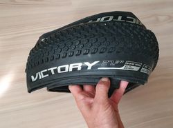 Plášť CHAOYANG Victory 27,5x2,20 60tpi (2C-MTB) Shark Skin