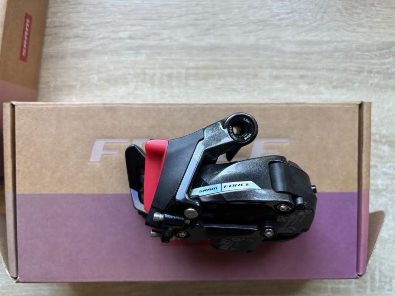SRAM Force AXS