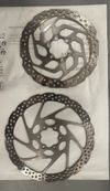 Prodám hydraulické kotoučové brzdy Shimano, páčka MT4100, třmen MT410.